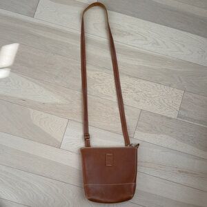 Chic Brown Leather Crossbody Bag